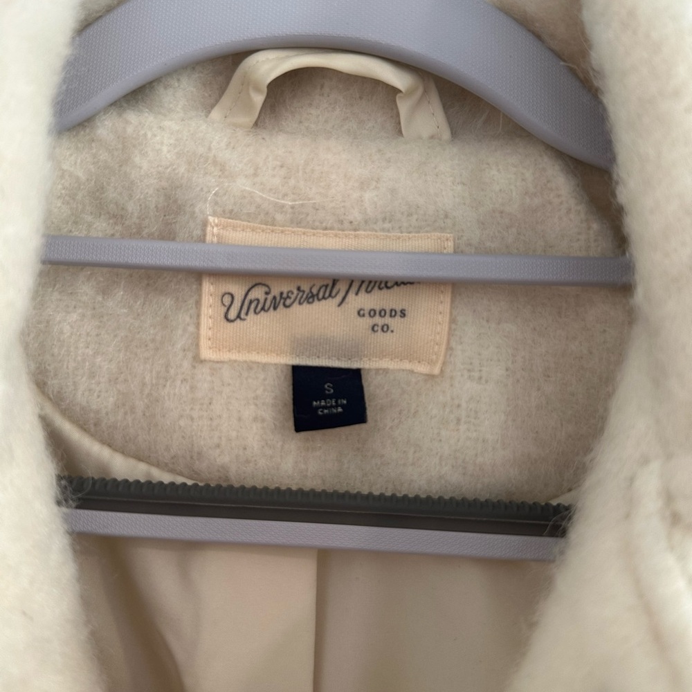 Oversized Wool Shacket Jacket - Picture 3 of 4